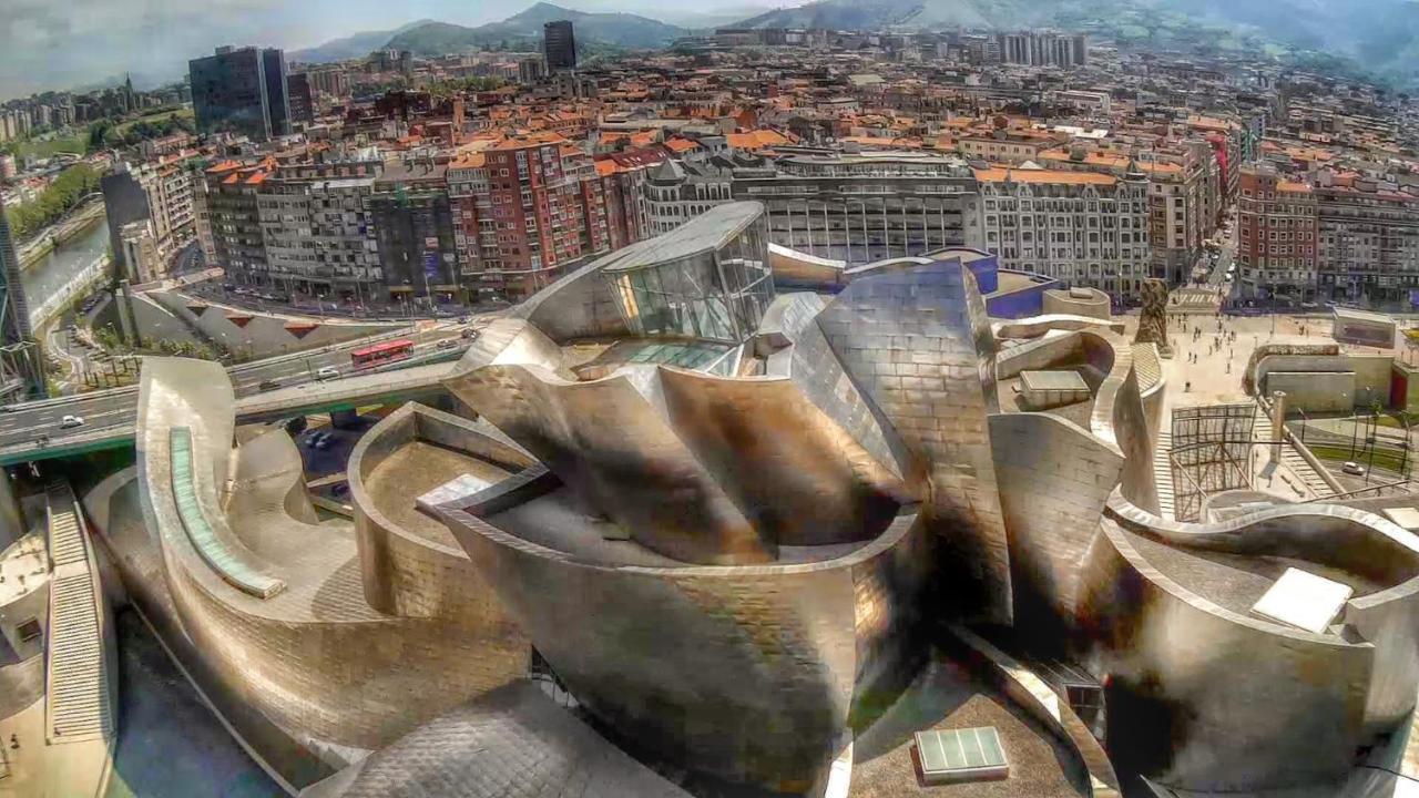Lux Cityhall + Parking Bilbao Luaran gambar