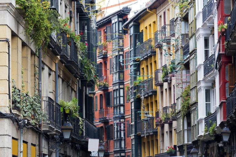 Lux Cityhall + Parking Bilbao Luaran gambar